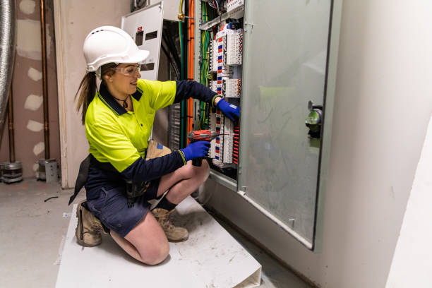 Best Local Electrician Companies  in Mounds, OK