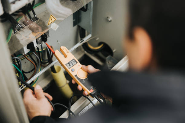 Best Licensed Electrician  in Mounds, OK